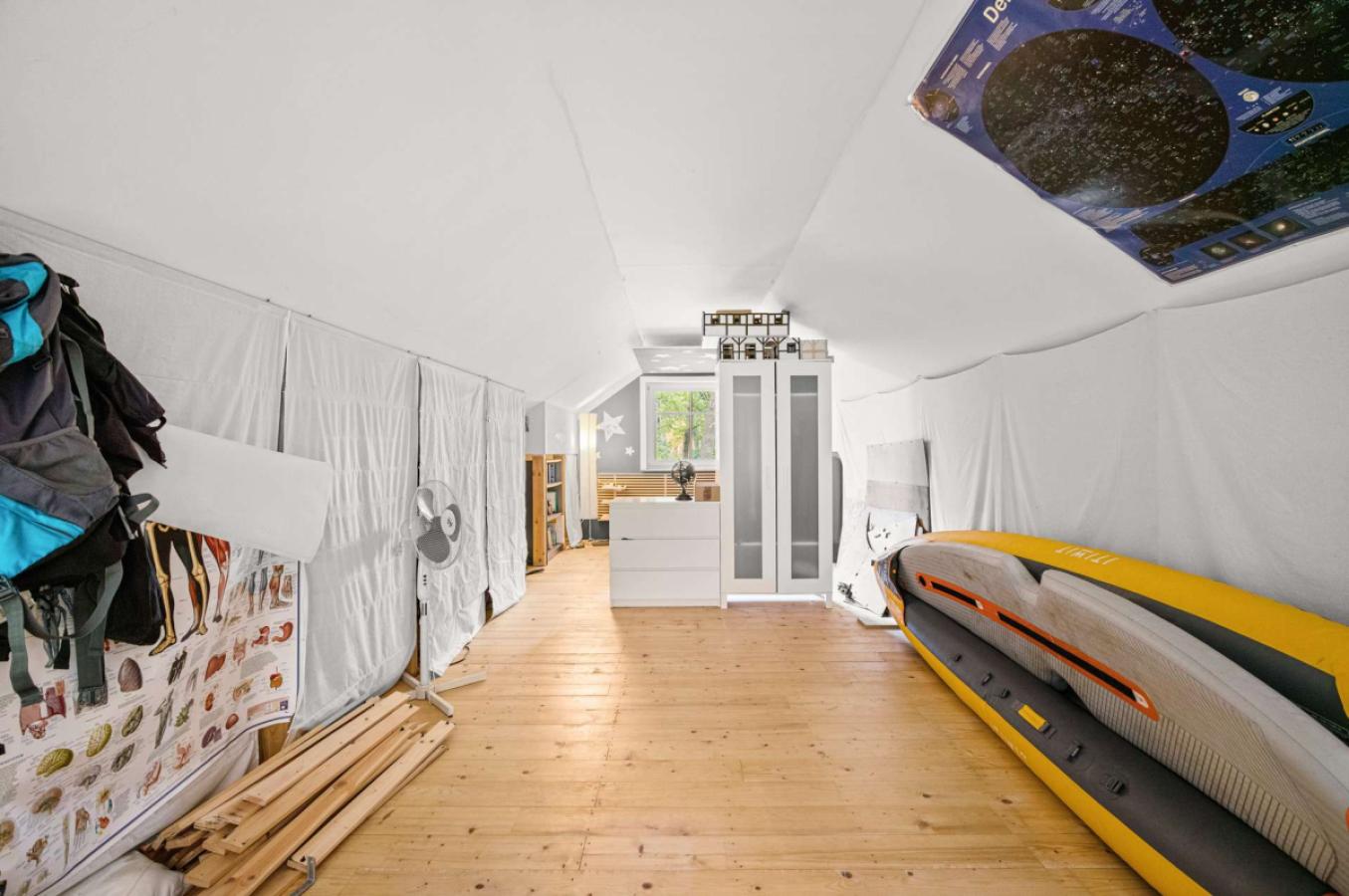 Ausgebauter Raum im DG