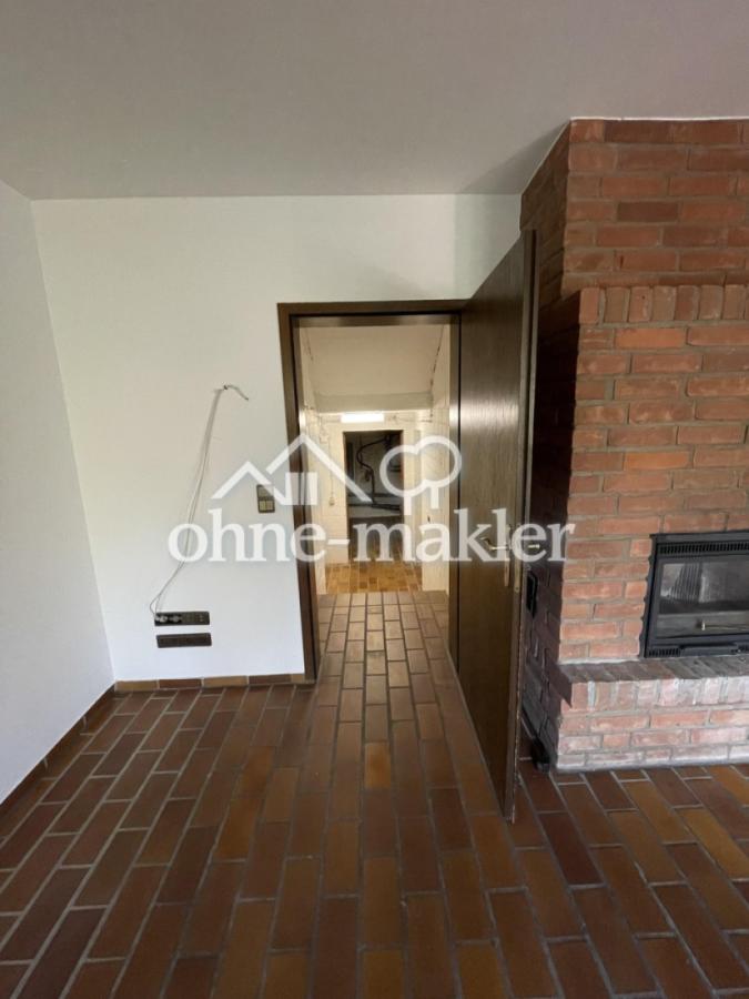 WZ mit Zugang in den Keller