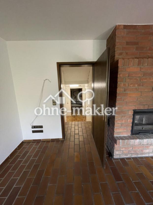 WZ mit Zugang in den Keller