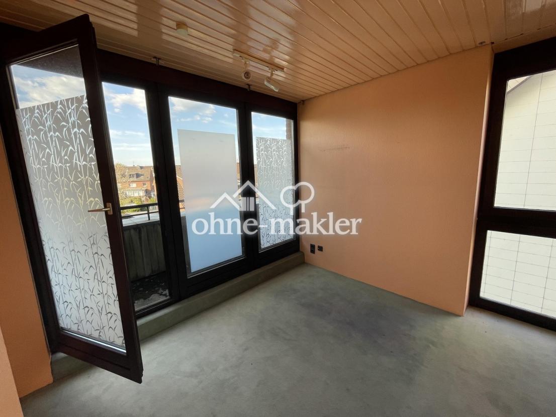 SZ mit kleinem Balkon