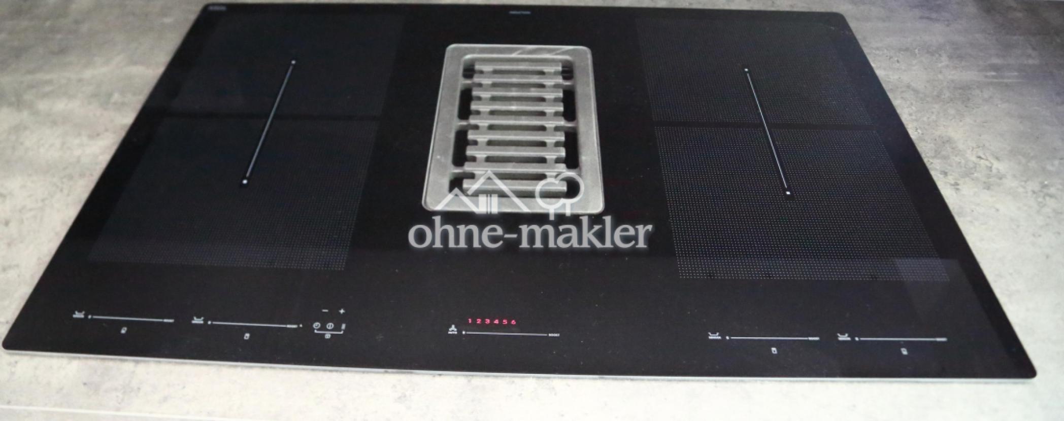 Ceranfeld mit Dunstabzug