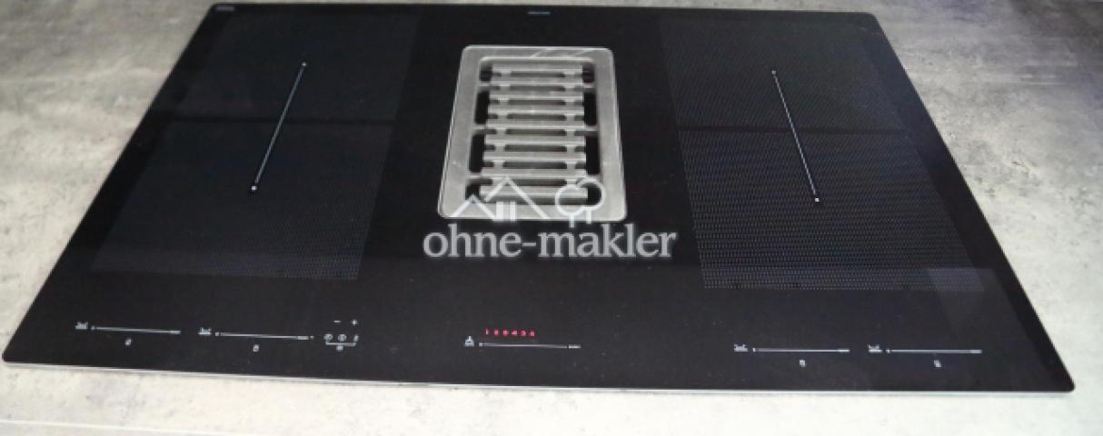 Ceranfeld mit Dunstabzug