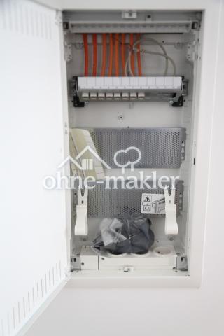 separater Medienschrank LAN