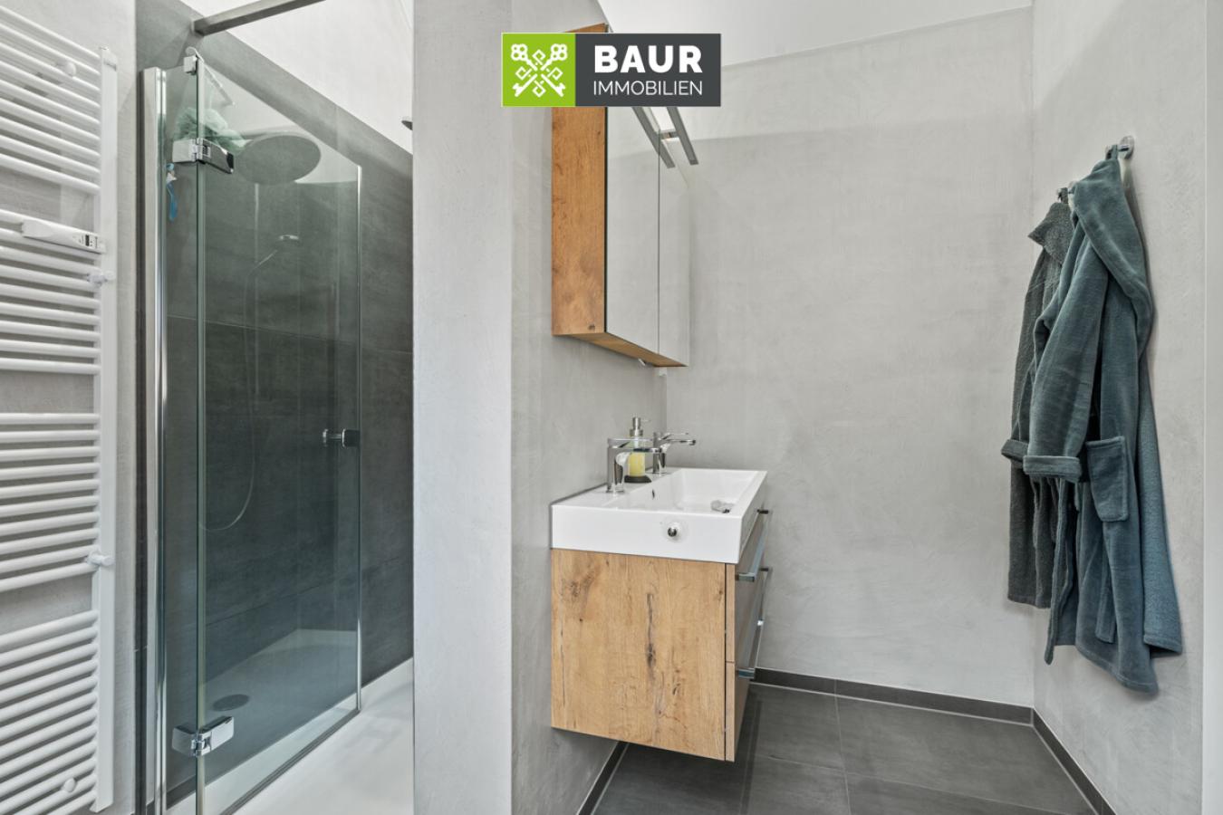 Dachspitz Badezimmer 2017 Blick Bodengleiche Dusche