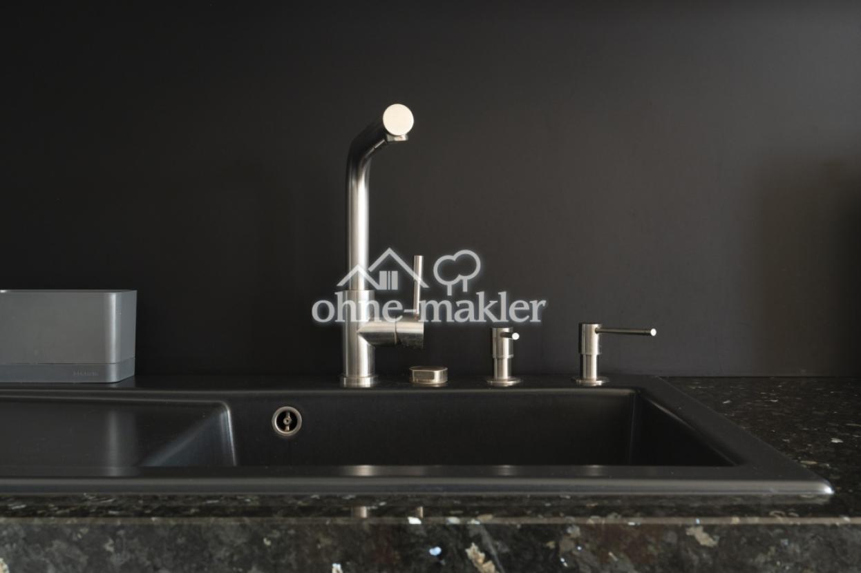 Hochwertige Einbauküche