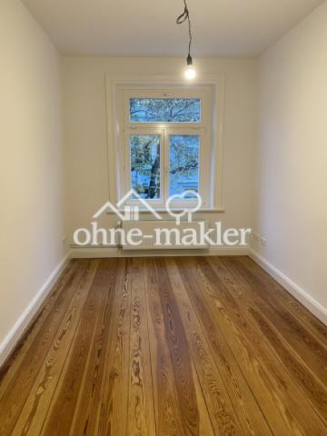 Schlafzimmer Ansicht 1