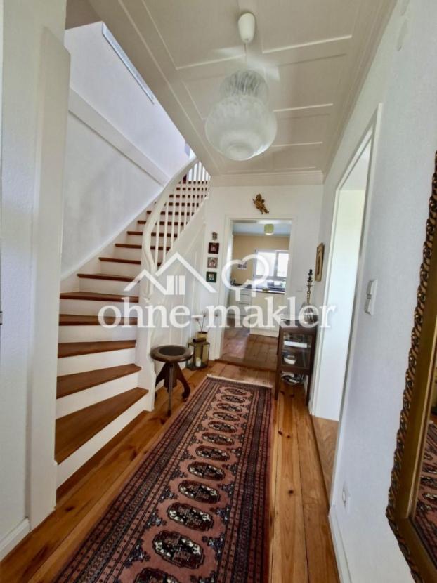 Eingangsbereich mit Treppe