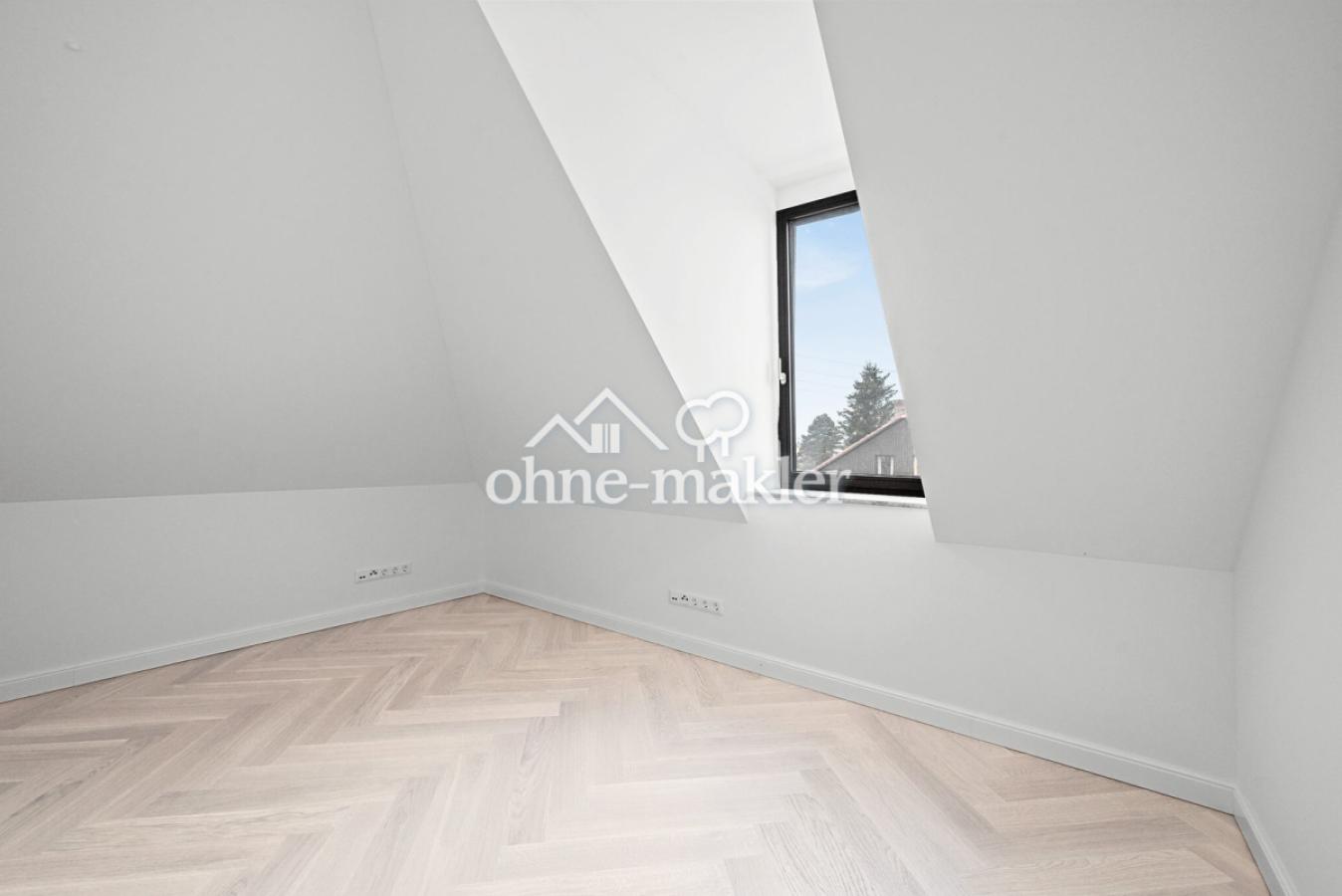 Arbeiten / Gast Dachgeschoss