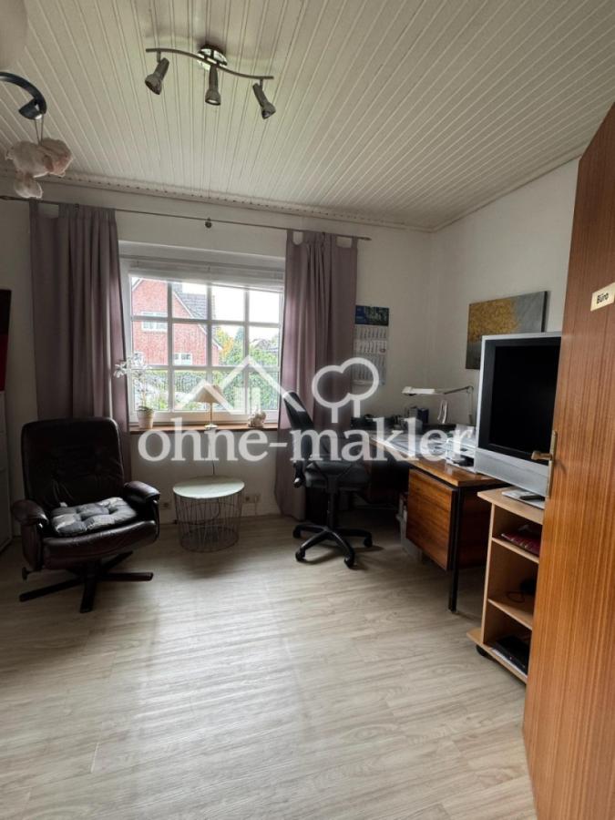 Kinderzimmer / Büro 