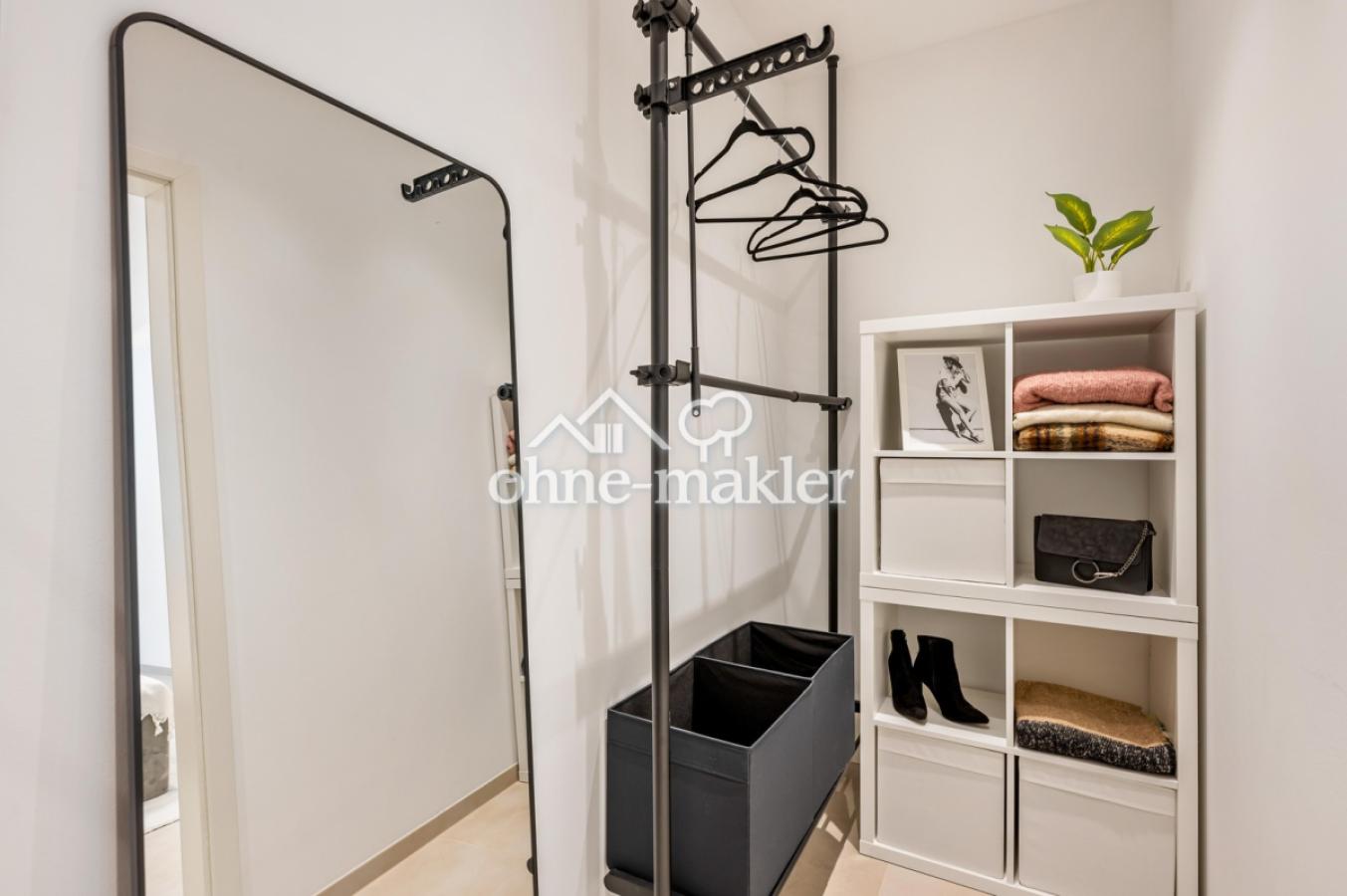 Begehbarer Kleiderschrank