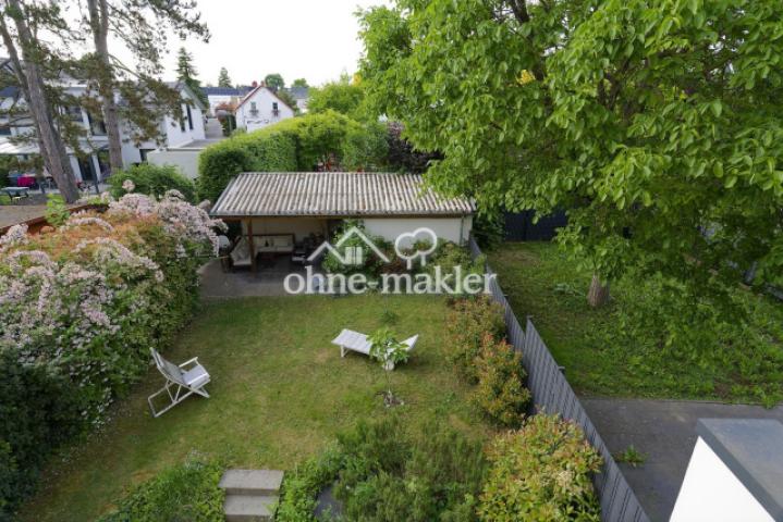 Massives Gartenhaus mit Strom