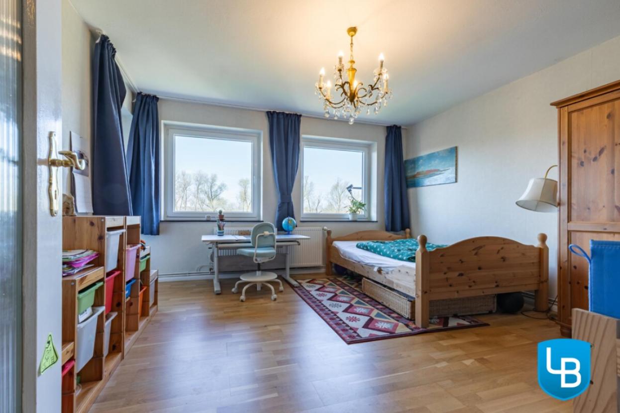 OG: Weiteres Zimmer