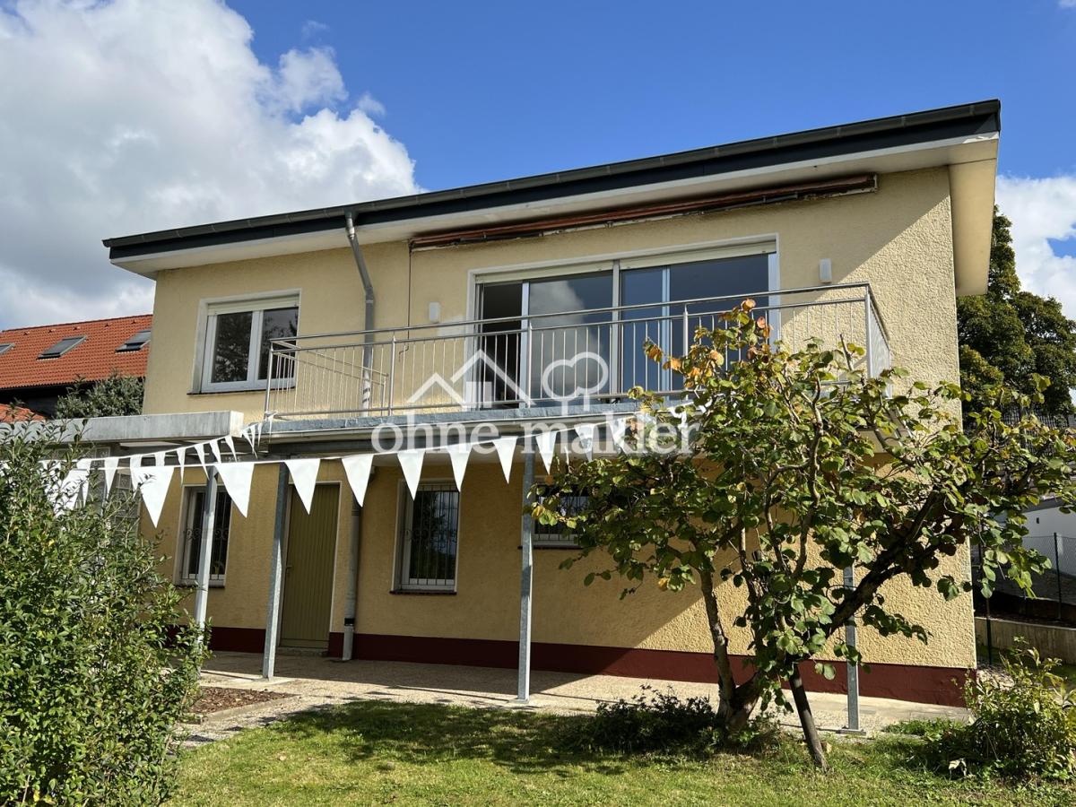 Rückansicht vom Garten aus