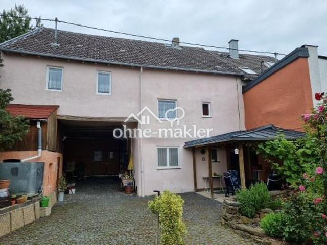 Haus 2 Aussenansicht  Hof 