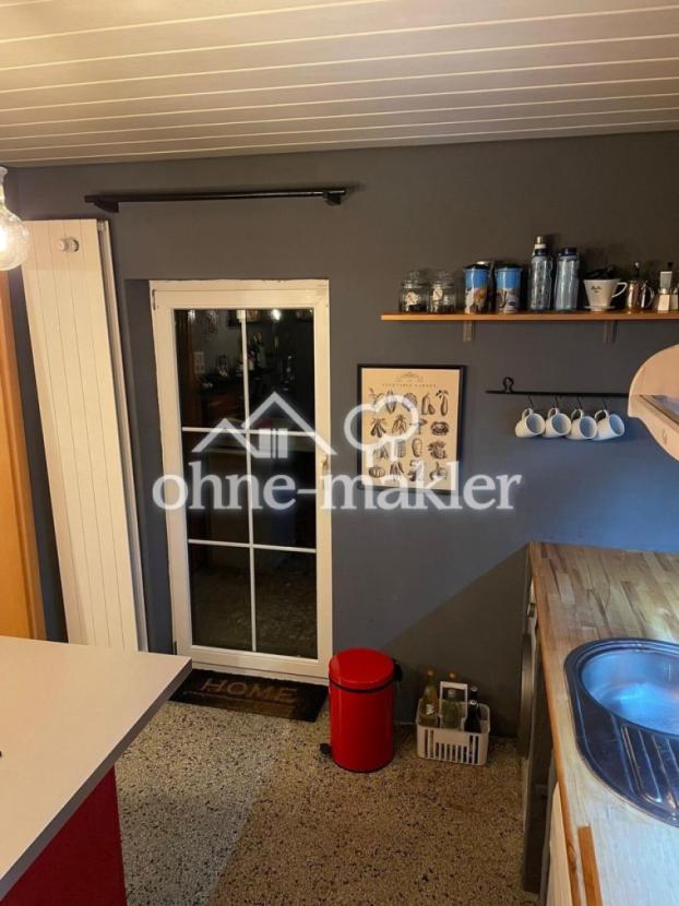 Küche/Ausgang Garten