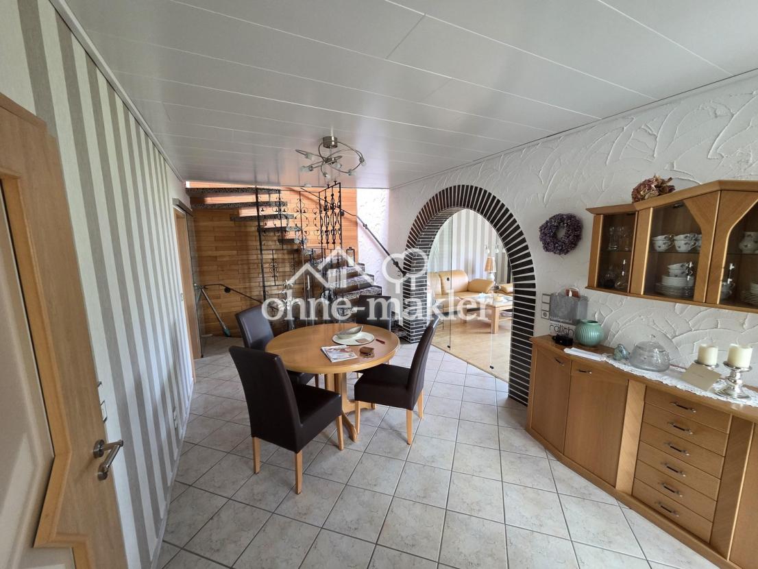 Flur/Esszimmer unten