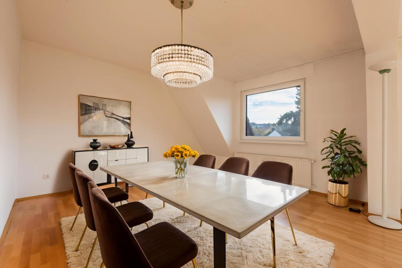 Möblierungsbeispiel Essbereich