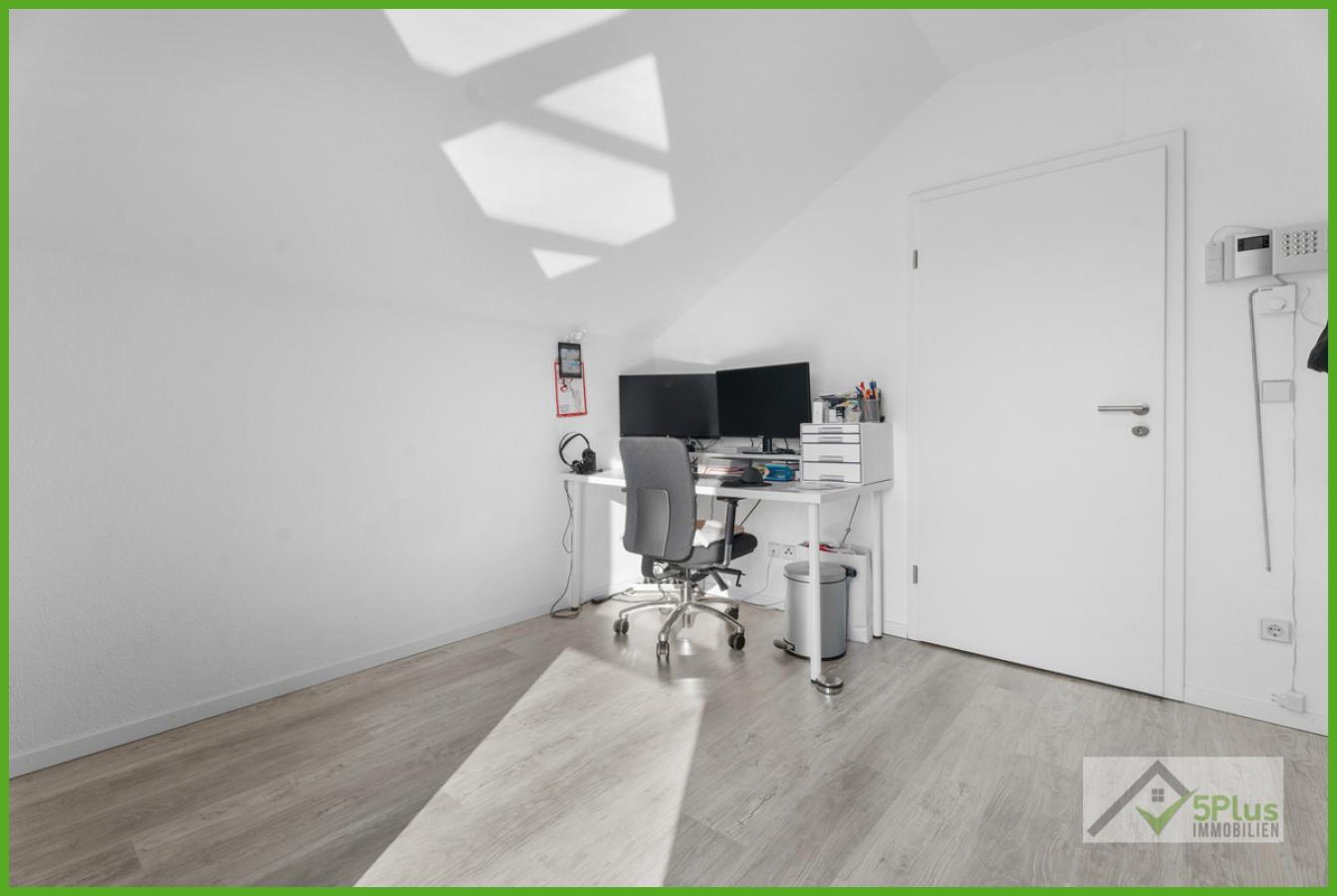 5Plus Immo Haus zum Kauf Inden/Altdorf Büro