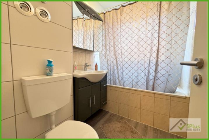 5Plus Immo Wohnung zum Kauf Düren Wannenbad
