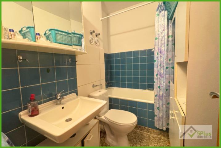 5Plus Immo Wohnung zum Kauf Düren Badezimmer