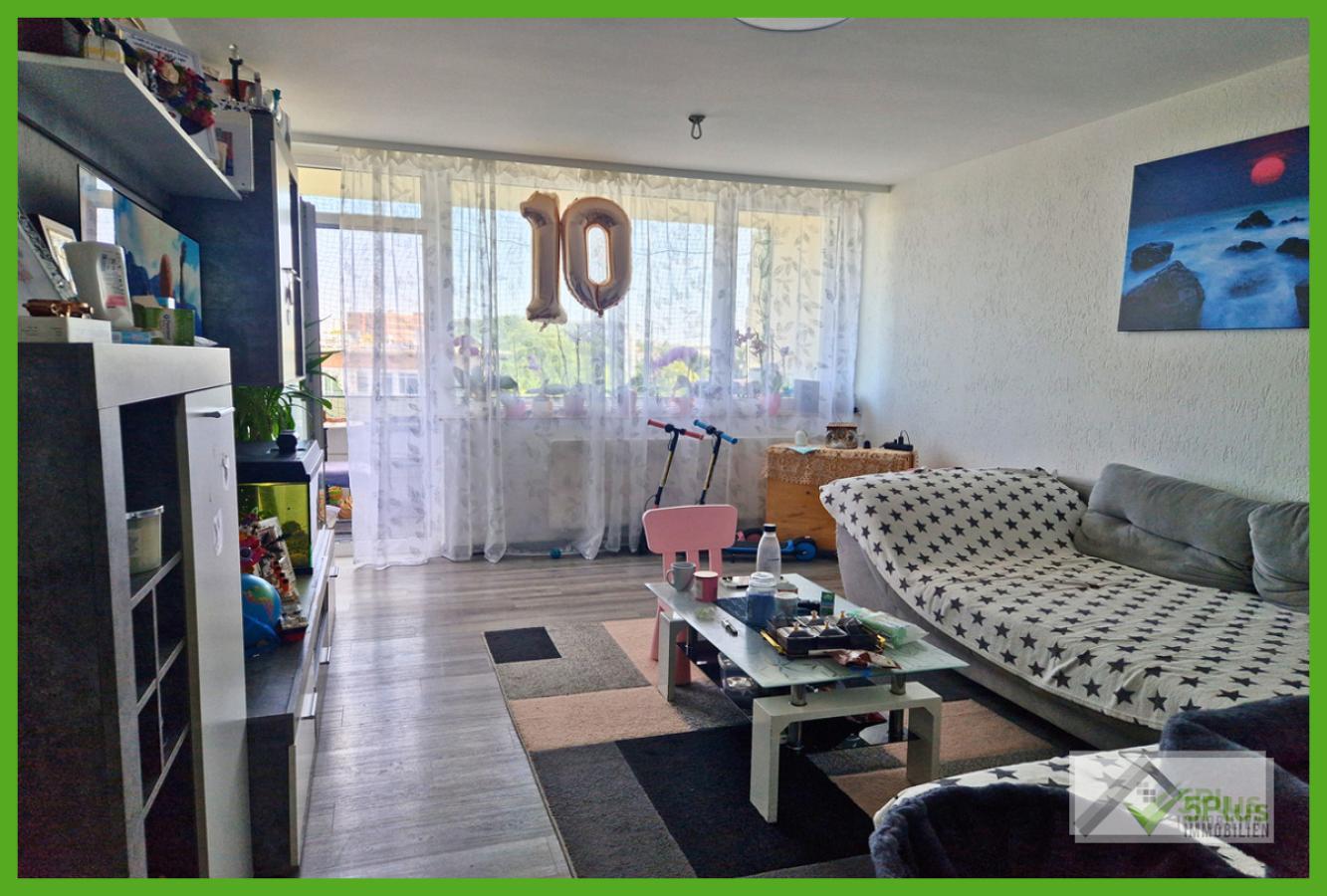 5Plus Immo Wohnung zum Kauf Düren Wohnzimmer