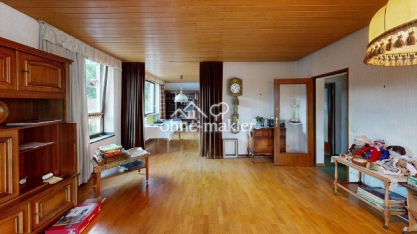 Wohnzimmer / Esszimmer