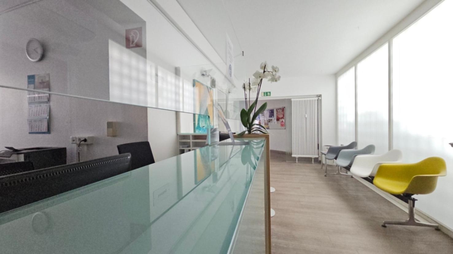 Empfangsbereich-Wartebereich