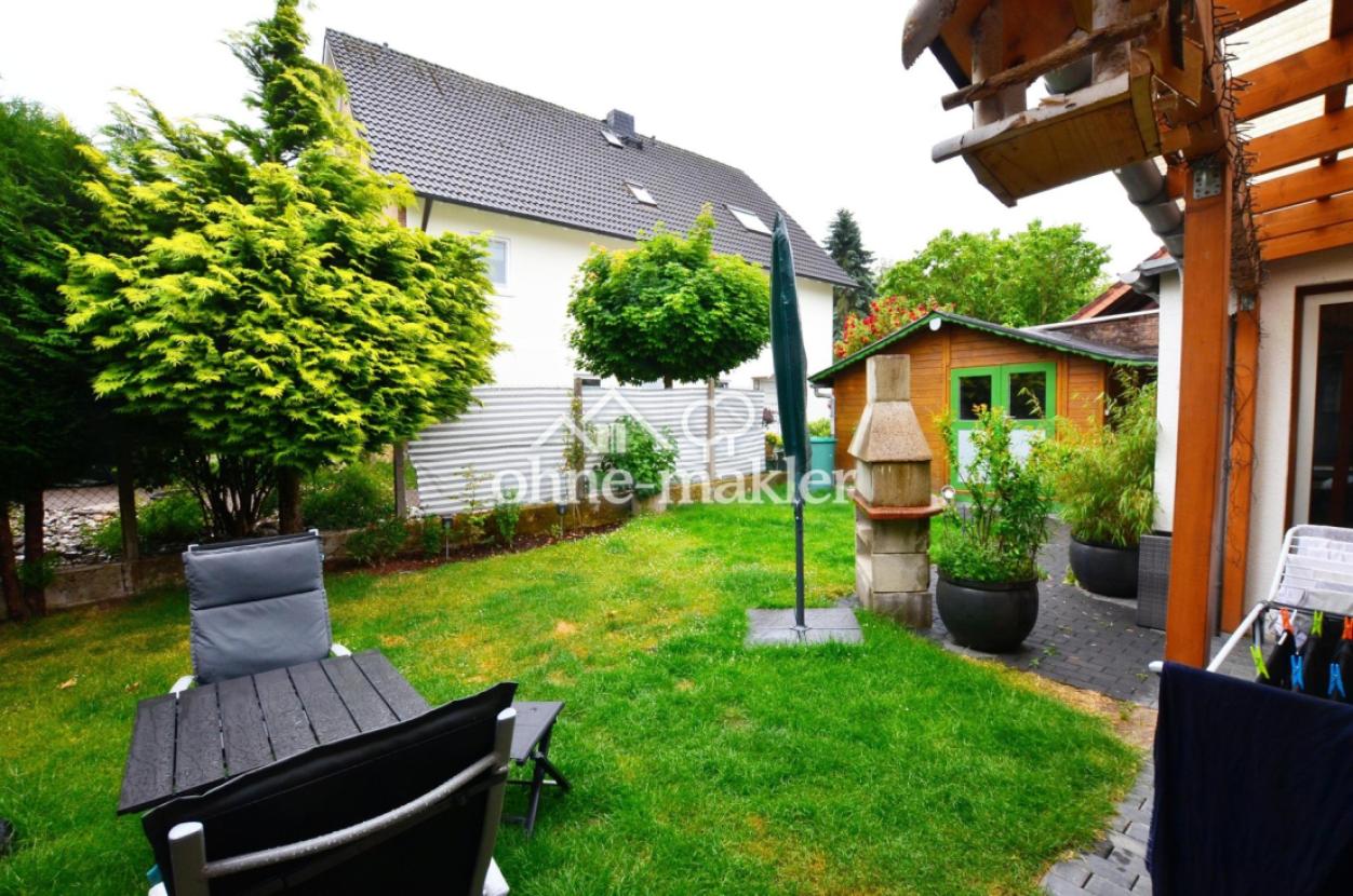 Garten hinter dem Haus