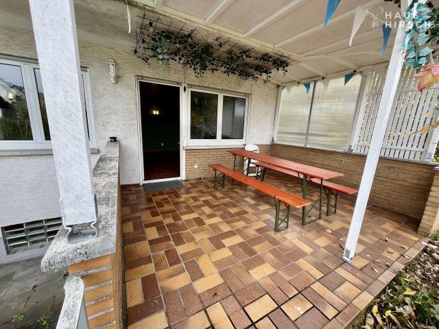 Überdachte Terasse  EG