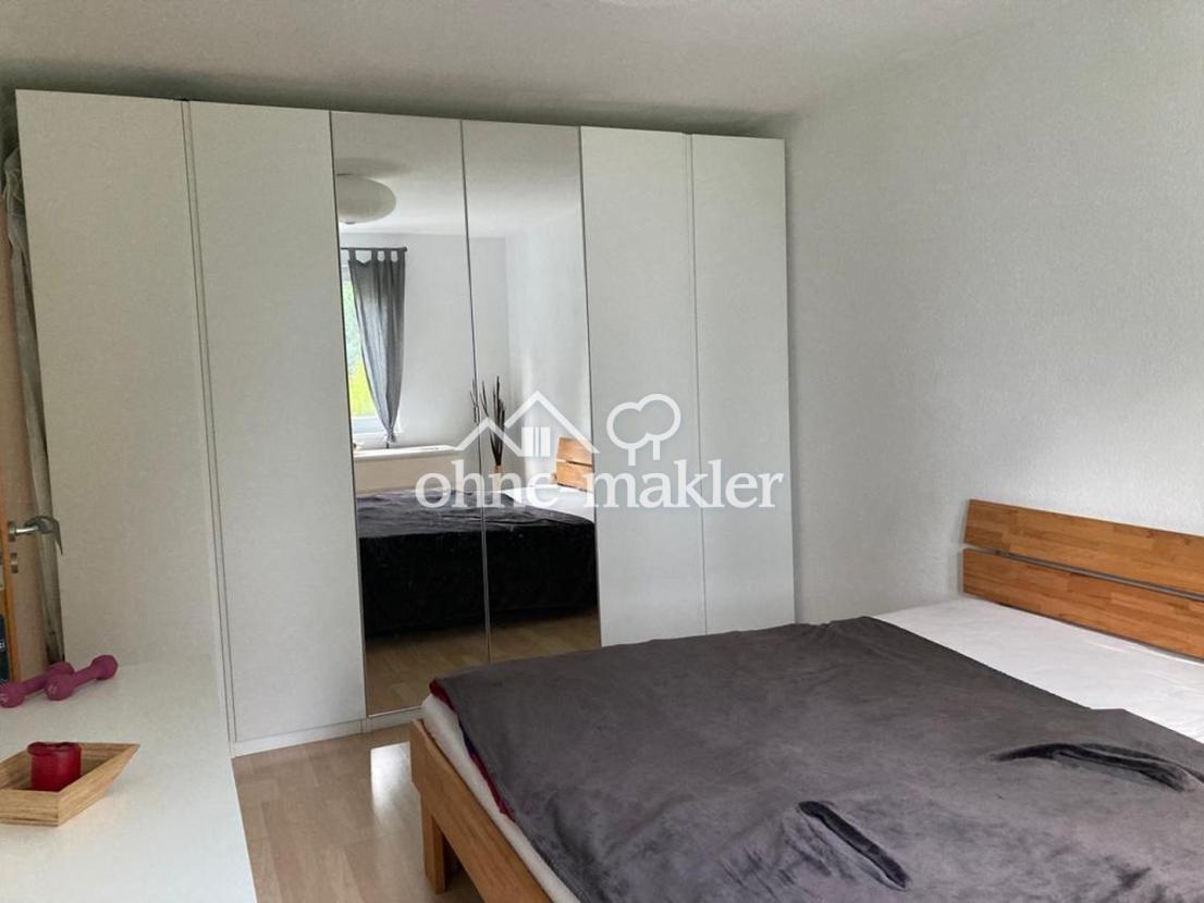 Großes Schlafzimmer