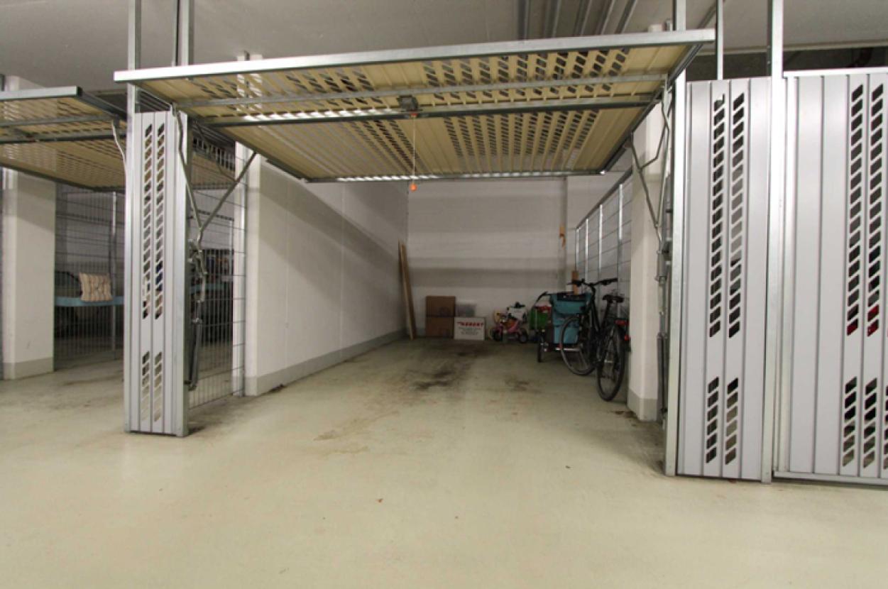 Überbreiter Tiefgaragenstellplatz