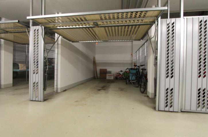 Überbreiter Tiefgaragenstellplatz