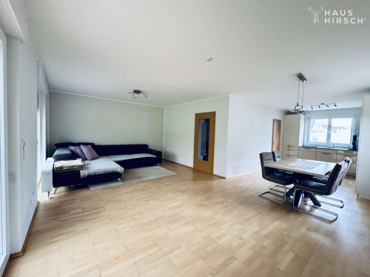 EG offener Wohn-/Essbereich