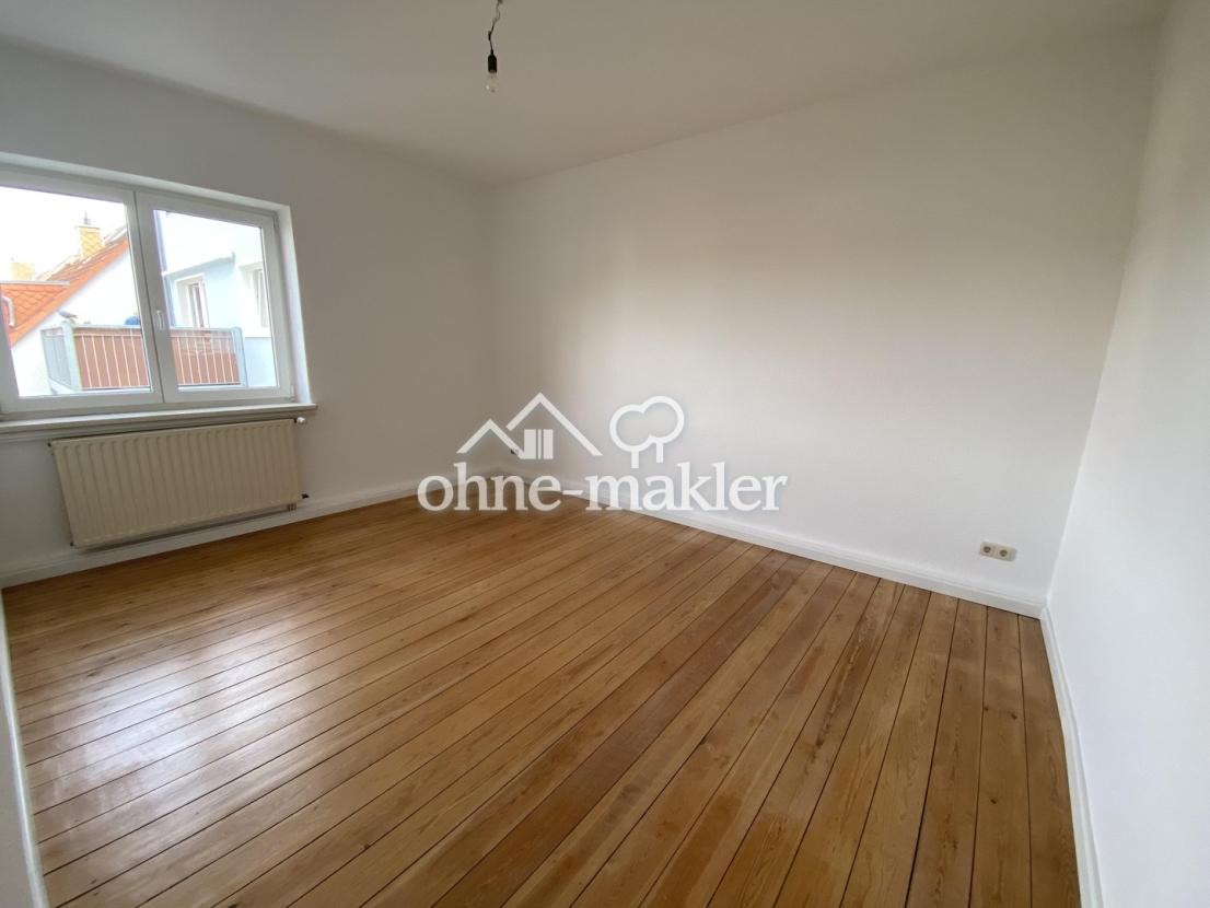 Schlafzimmer Blick 1