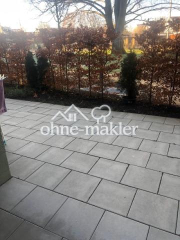 Terrasse mit Gartenanteil