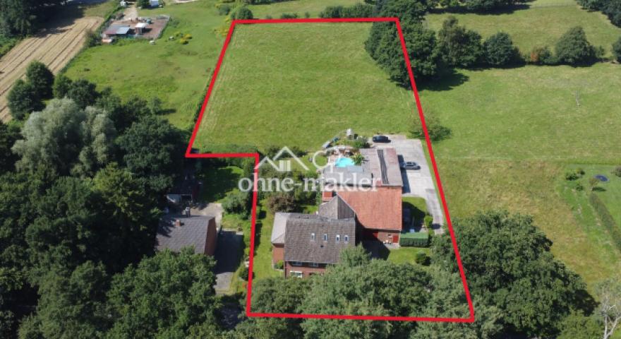 Gesamtes Objekt mit Weide 