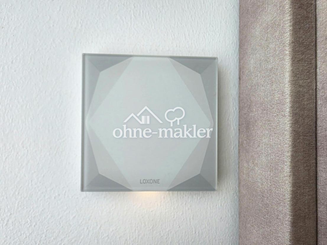 Loxone Touch Pure