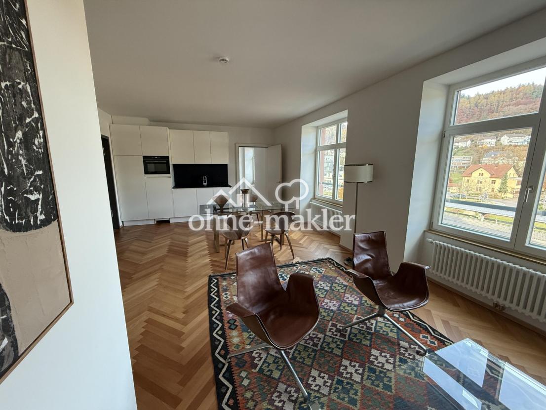 Wohnzimmer Blick zur Küche