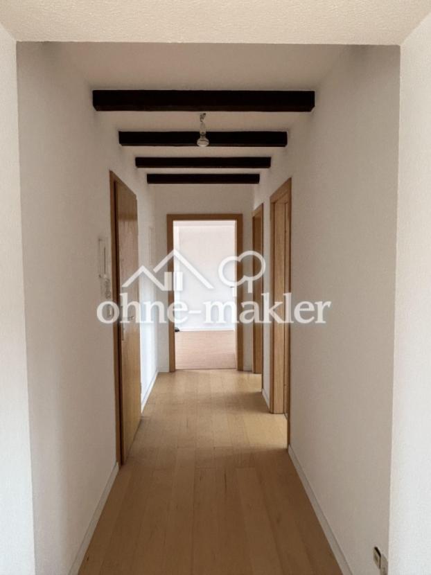 Wohnungsflur zu den Räumen