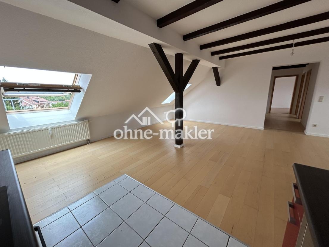 offener Wohn- & Essbereich