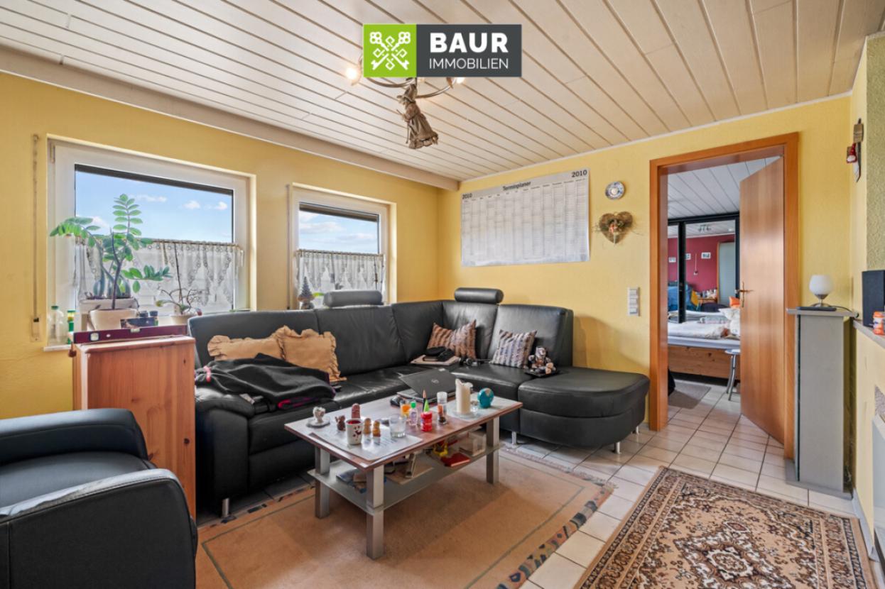 EG rechts Wohnen und Schlafen