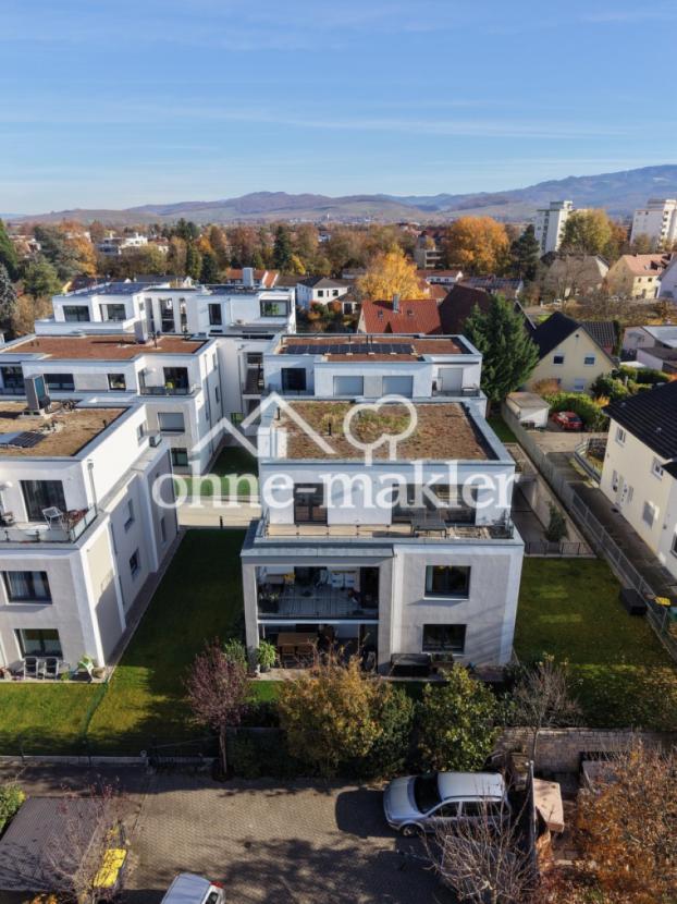 Drohnenaufnahme frontal