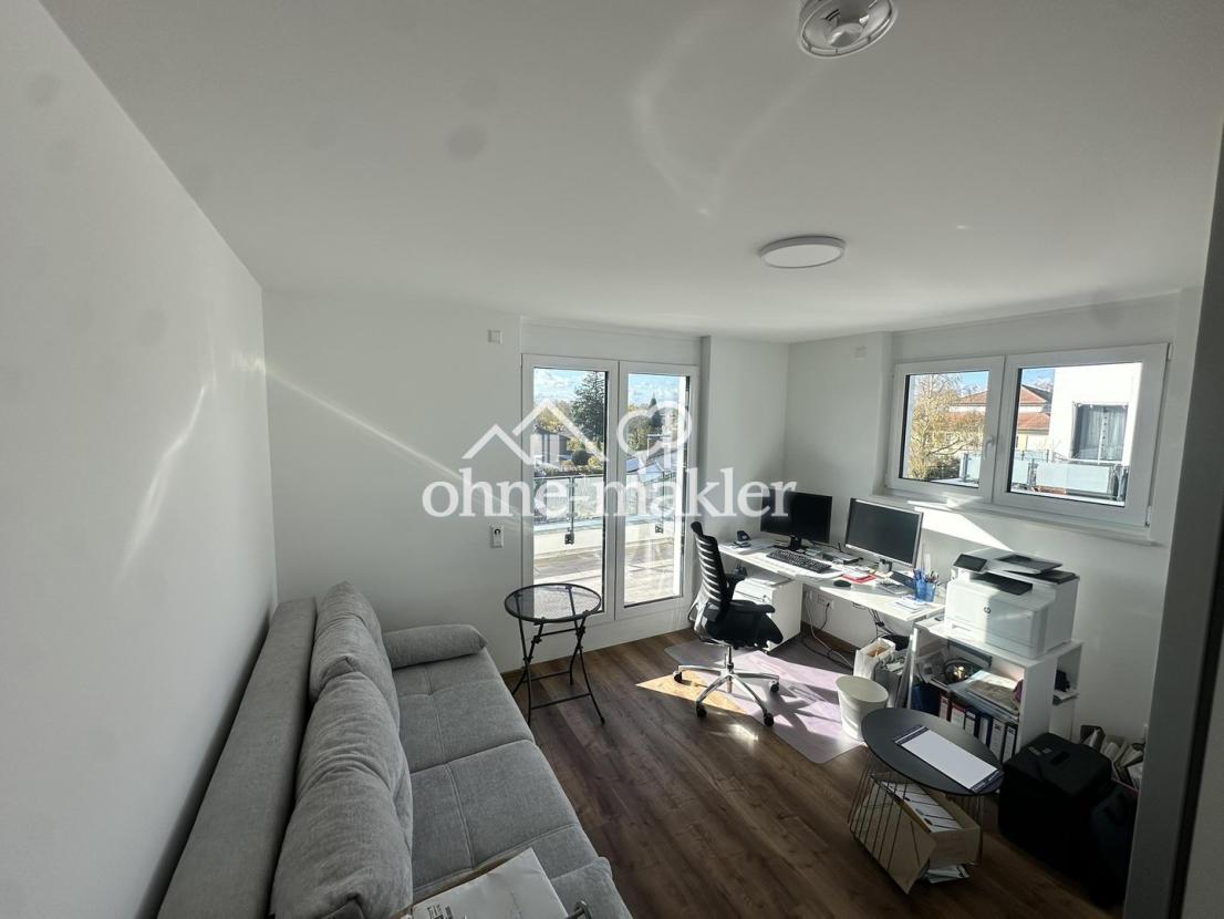 Raumübersicht Arbeitszimmer