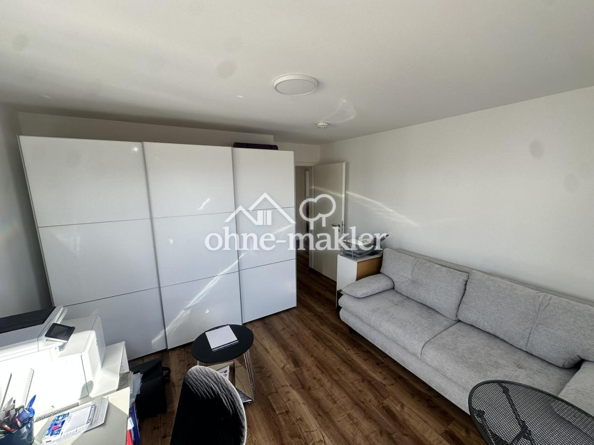 Raumübersicht Arbeitszimmer