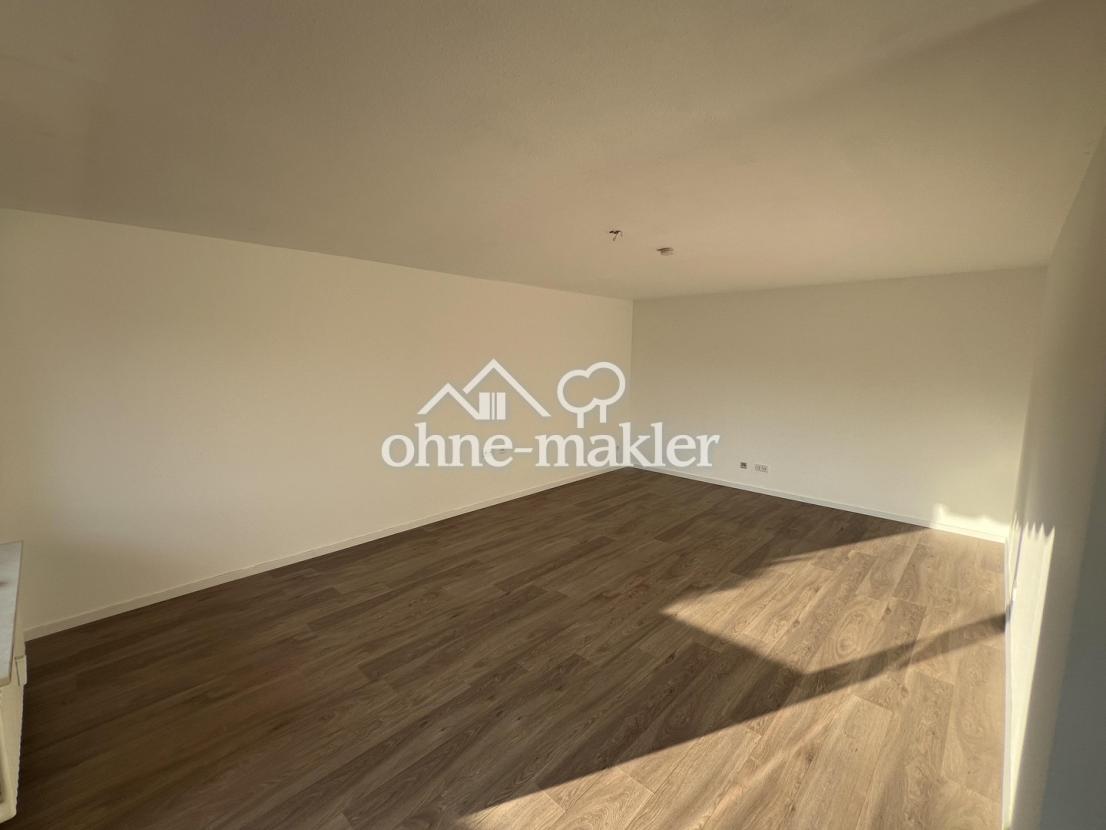 Wohnzimmer Blick hinten