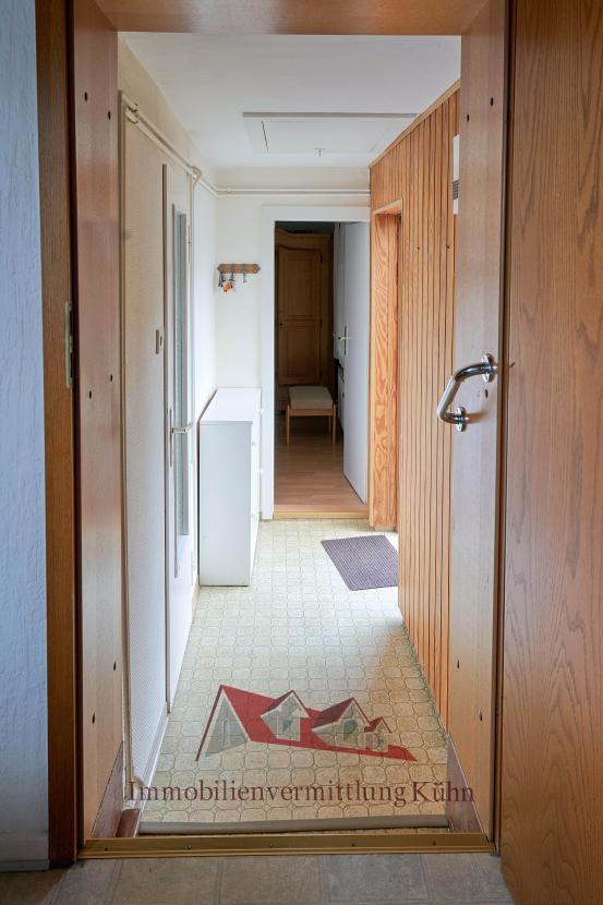 Flur aus Küche /Richtung Anbau