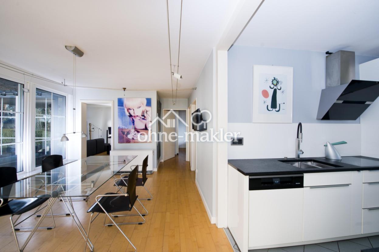 offene Küche mit Esszimmer 