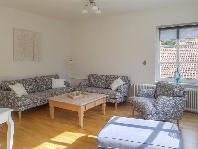 Wohnzimmer Siebenschl.