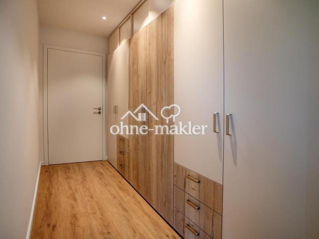 Ankleide m. Einbauschrank