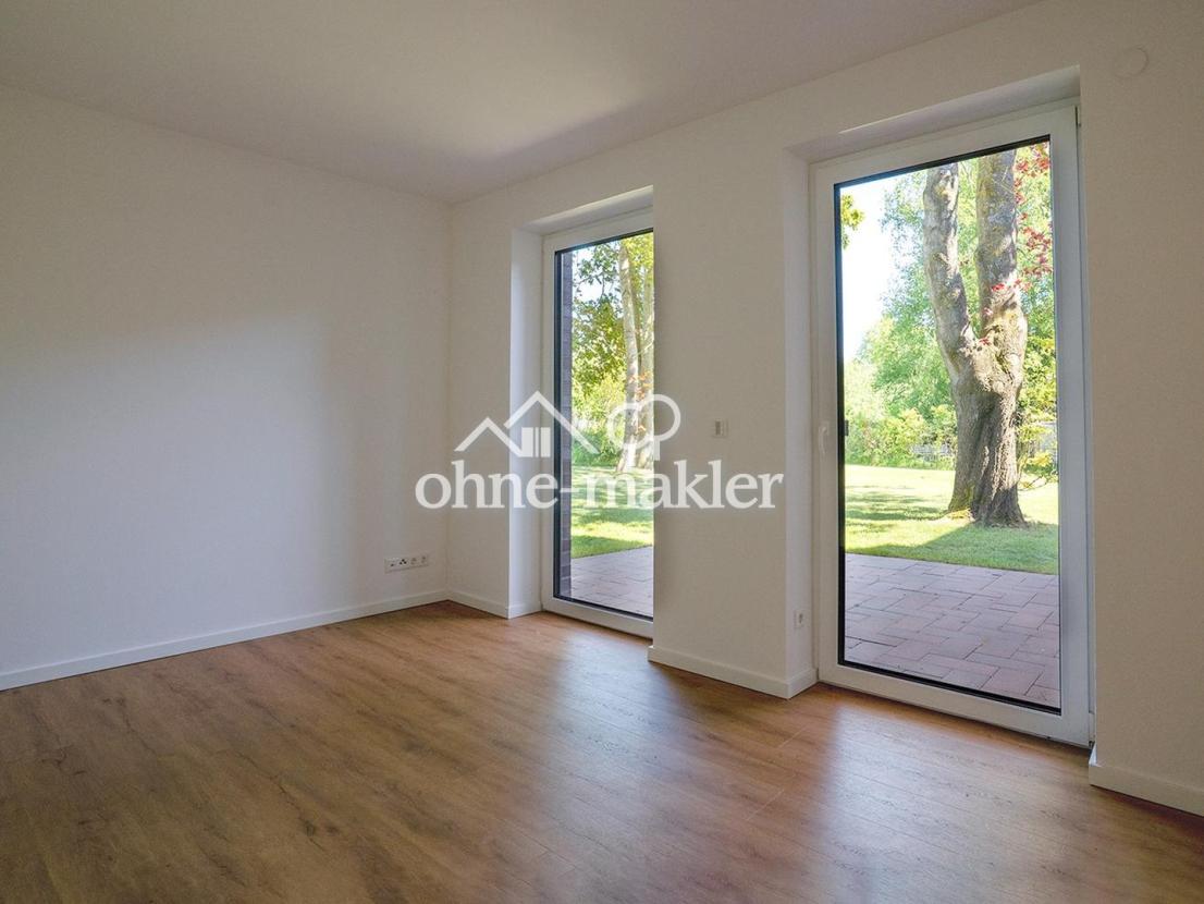 Schlafzimmer m. Gartenblick